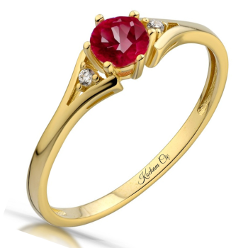 Pierścionek zaręczynowy złoty z czerwonym kamieniem
