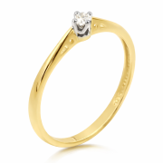 Pierścionek zaręczynowy z cyrkonią