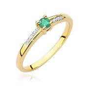 Pierścionek zaręczynowy z żółtego złota z brylantami i szmaragdem 0.04ct