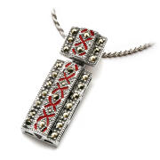 Zawieszka zdobiona markazytami i emalią BWZE003