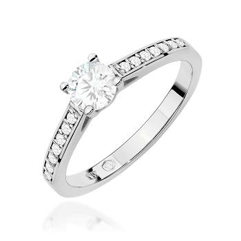 Pierścionek zaręczynowy z białego złota z diamentami laboratoryjnymi 0.62ct