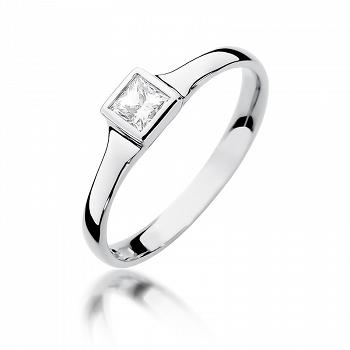 Pierścionek zaręczynowy z białego złota z diamentem 0.30