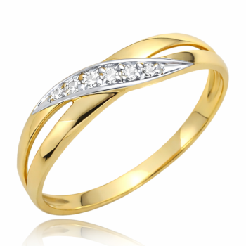 Pierścionek zaręczynowy z cyrkoniami 